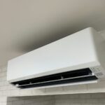 型番AS-C22F-Wの富士通のエアコンの外観