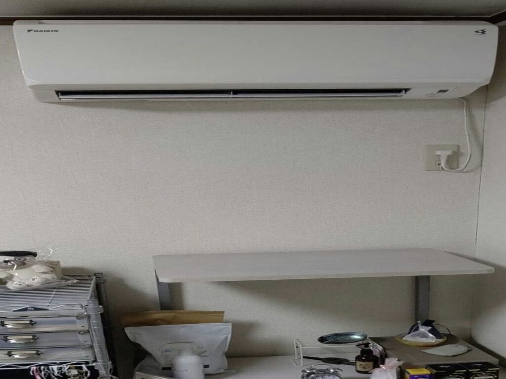 エアコン完全分解洗浄の施工事例：ダイキン（DAIKIN）型番：AN22TFNS-Wのアイキャッチ画像