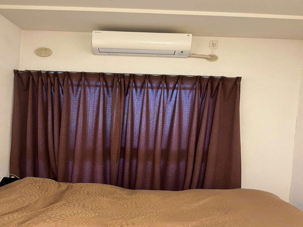エアコン完全分解洗浄の施工事例：ダイキン（DAIKIN）型番：AJR22RNSのアイキャッチ画像