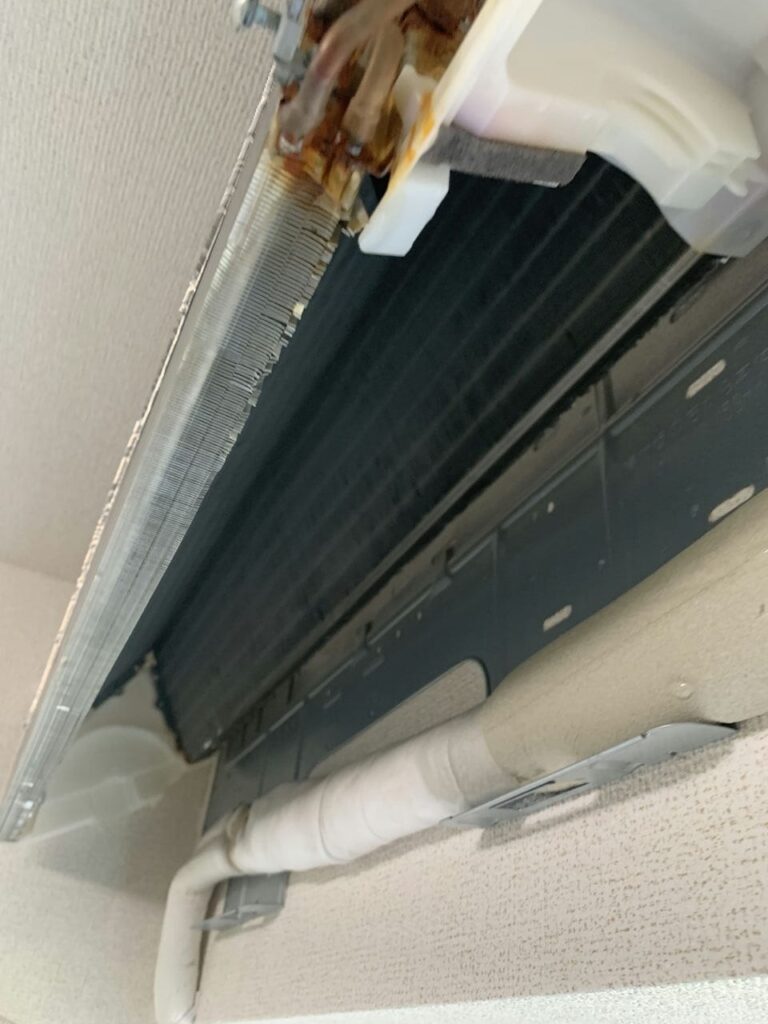 綺麗になった富士通のエアコンの熱交換器