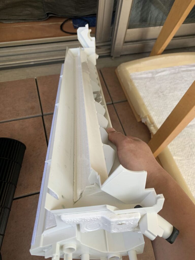 綺麗になったパナソニックのエアコンのドレンパン