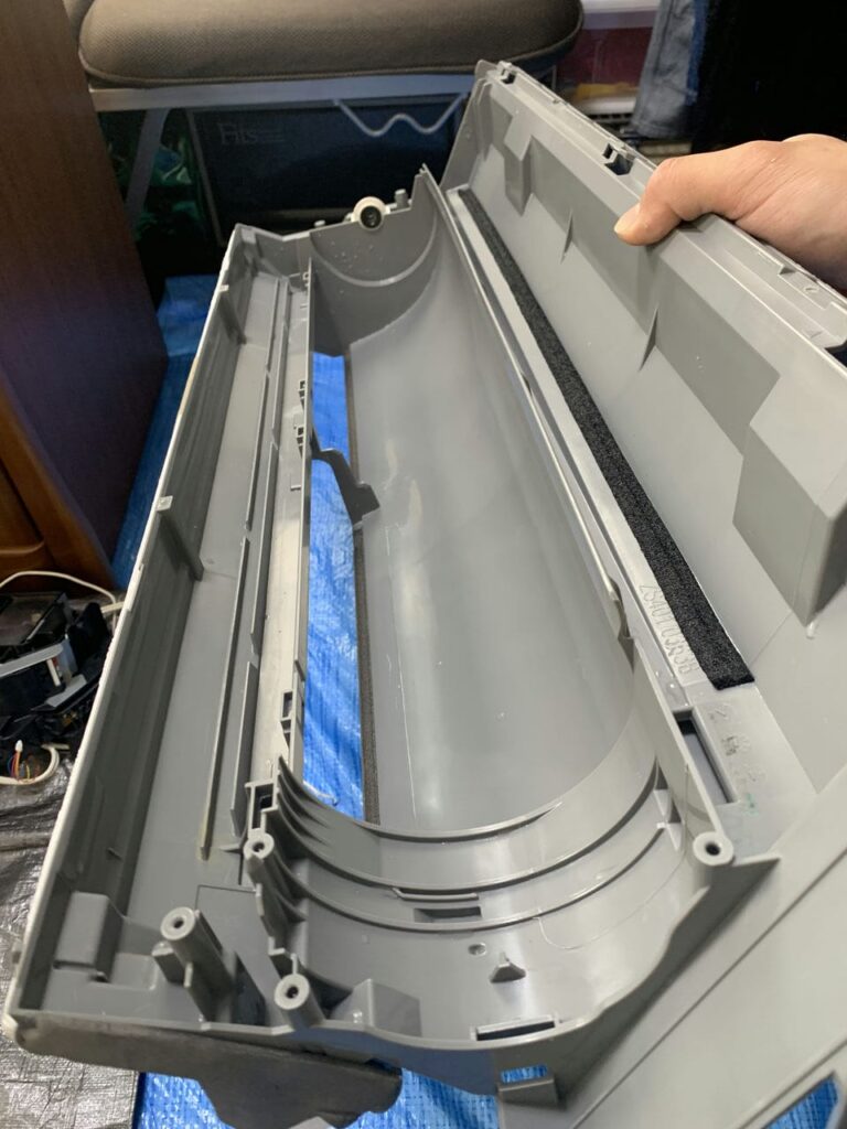 綺麗になったダイキンのエアコンのドレンパン