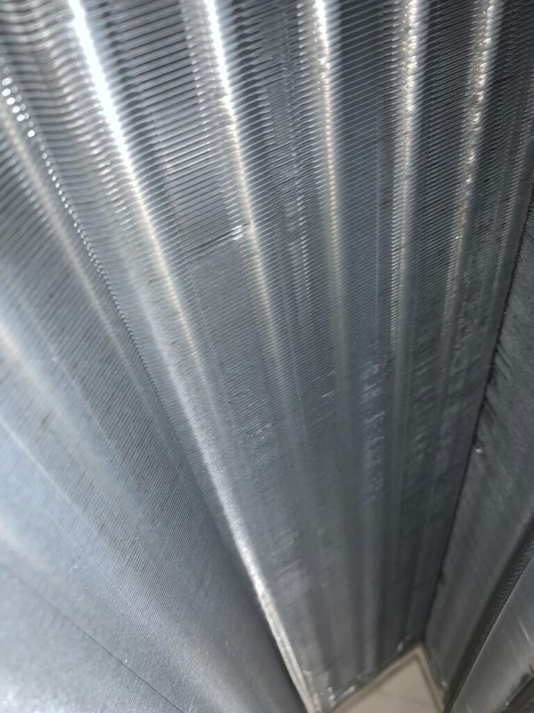 綺麗になった三菱電機のエアコンの熱交換器
