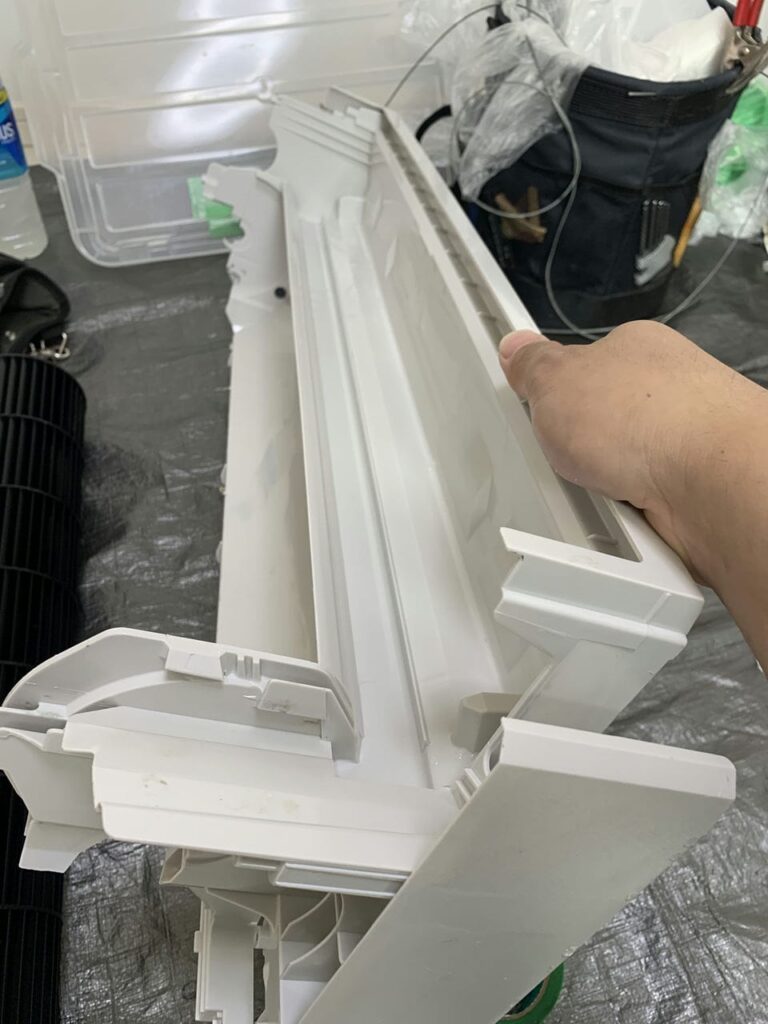 綺麗になったパナソニックのエアコンのドレンパン