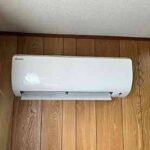 型番F25WTES-Wのダイキンのエアコンの外観