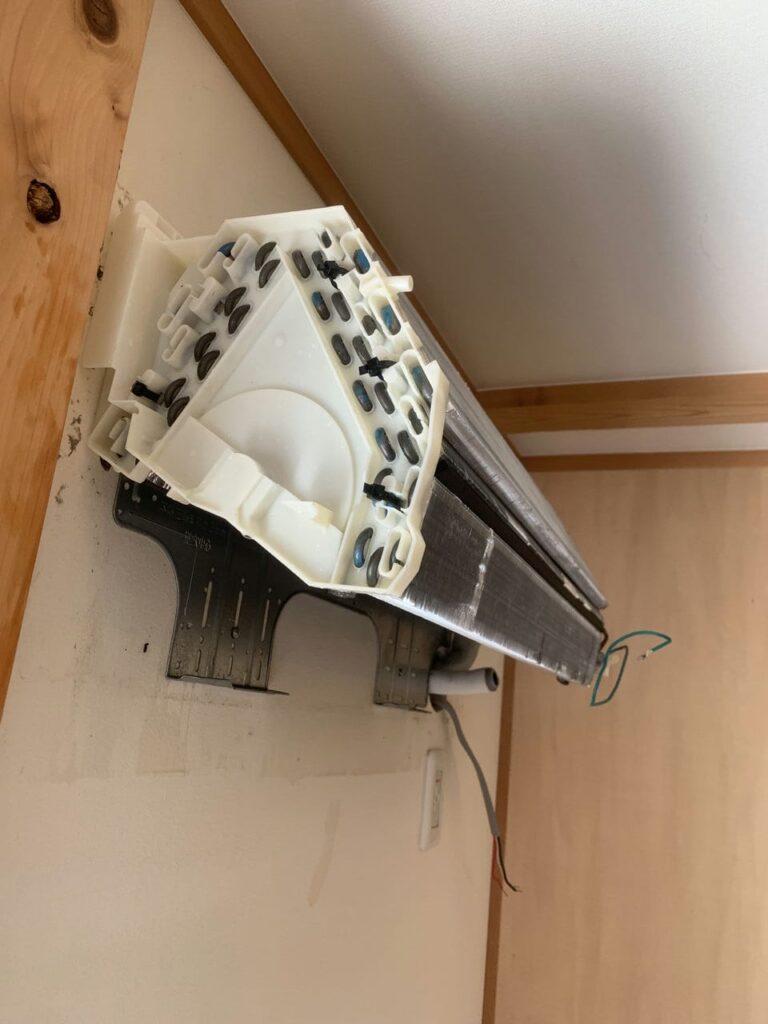 綺麗になった富士通のエアコンの熱交換器