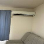 型番RAS-2514D(W)の東芝のエアコンの外観