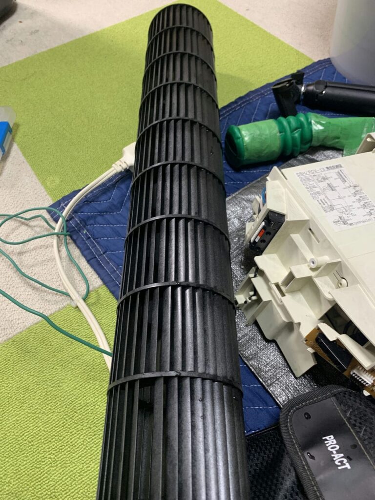 綺麗になったコロナの送風ファン