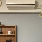 型番RAS-SE36J(W)の日立のエアコンの外観