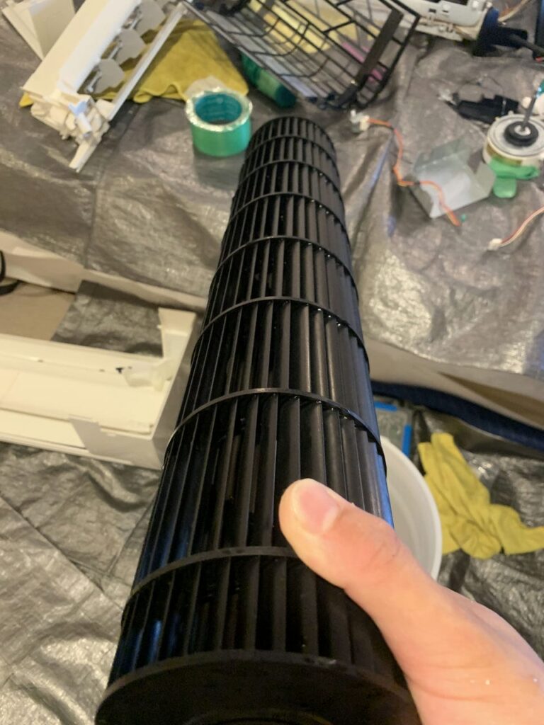 綺麗になったパナソニックのエアコンの送風ファン