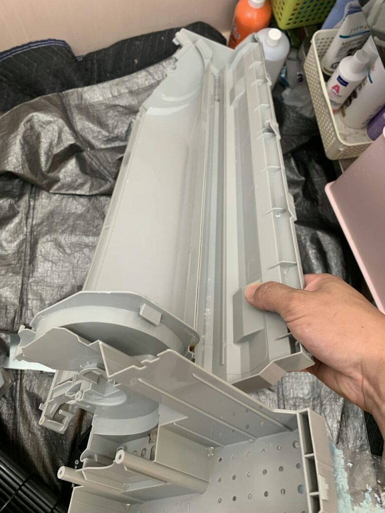 綺麗になったパナソニックのエアコンのドレンパン