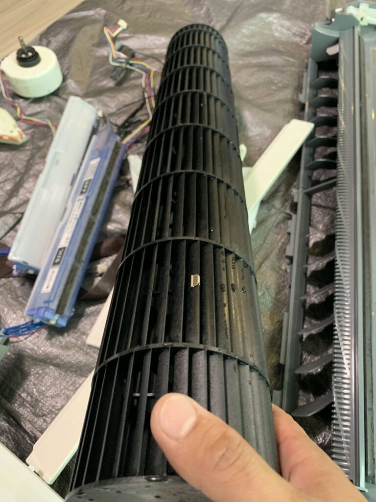 綺麗になった三菱電機のエアコンの送風ファン