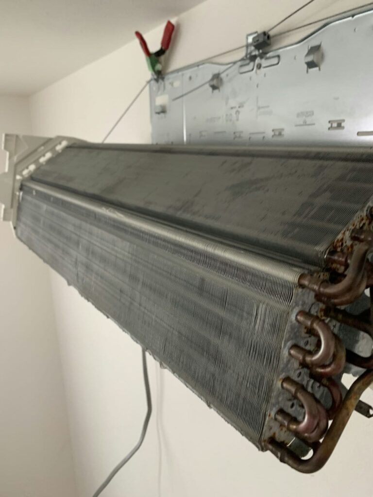 綺麗になった三菱電機のエアコンの熱交換器