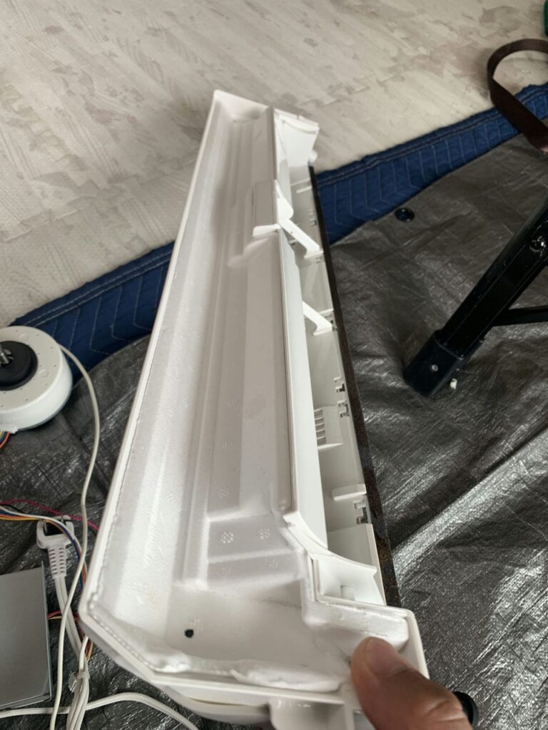 綺麗になったシャープのエアコンのドレンパン