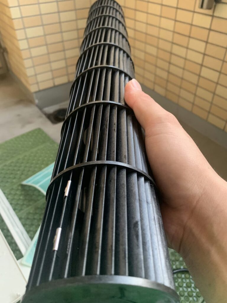 綺麗になった東芝のエアコンの送風ファン