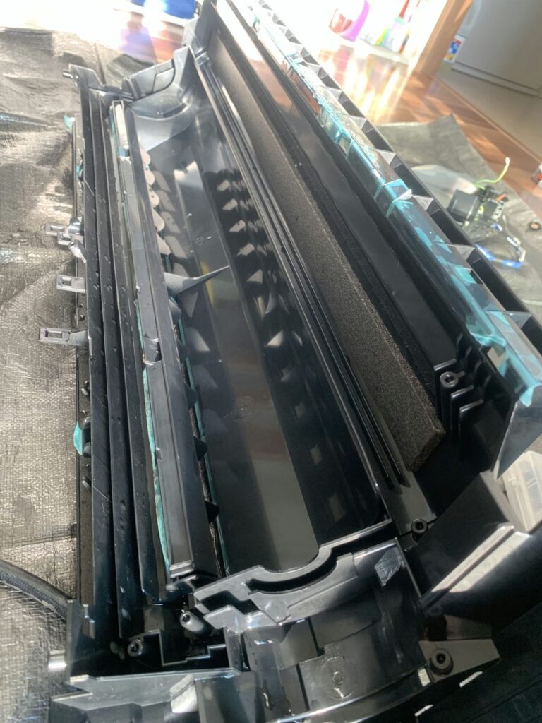 綺麗になった東芝のエアコンのドレンパン