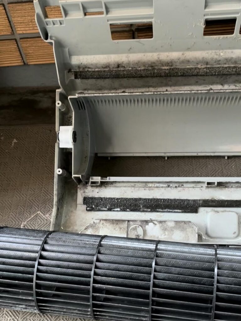 送風ファン、ケーシング汚れ